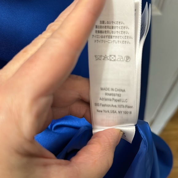 Adrianna Papell High School  stunning ultra blue high-low cocktaill dress. 👗 - Picture 15 of 17